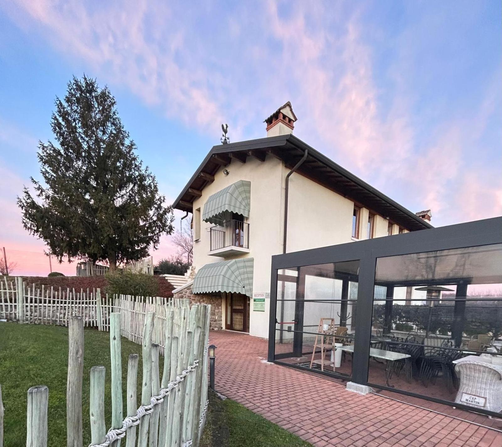 Agriturismo & Agricamping Serena Pastrengo Exteriér fotografie